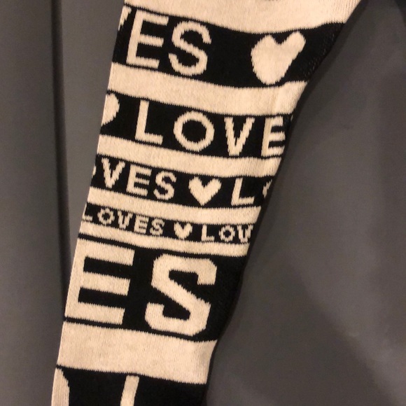 Clearance - Black / Cream Loves Stripes - Picture 4 of 5